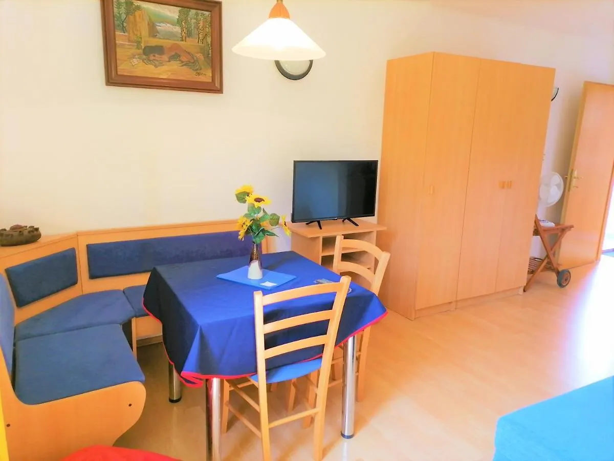 Klaja Summerbay Apartments Jadranovo Croatia